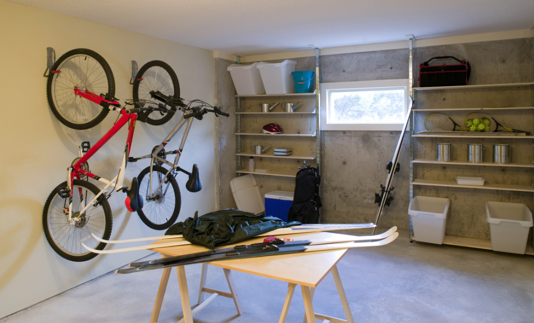 Organizing Your Garage: A Step-by-Step Guide