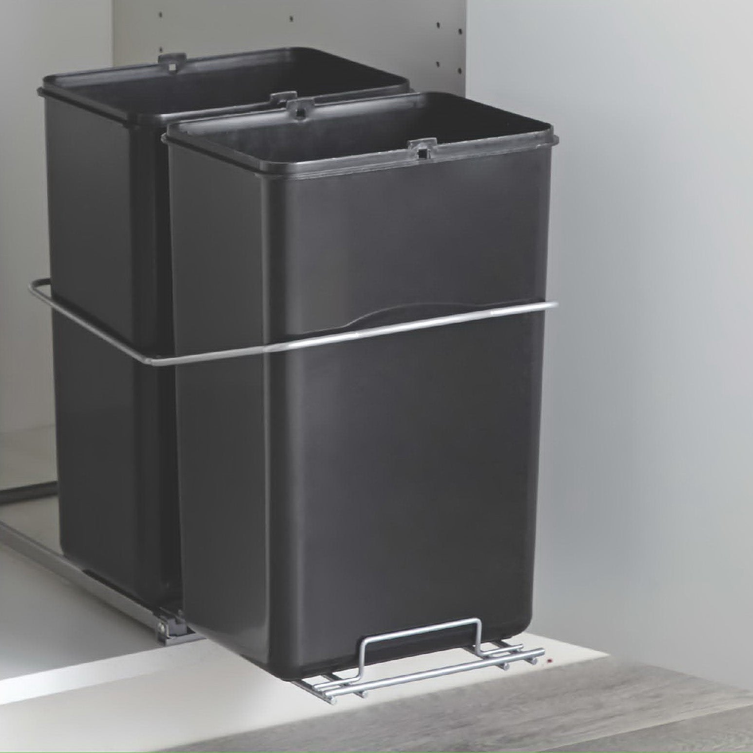 Kitchen Cabinet Pullout Waste Container, AN-80-517